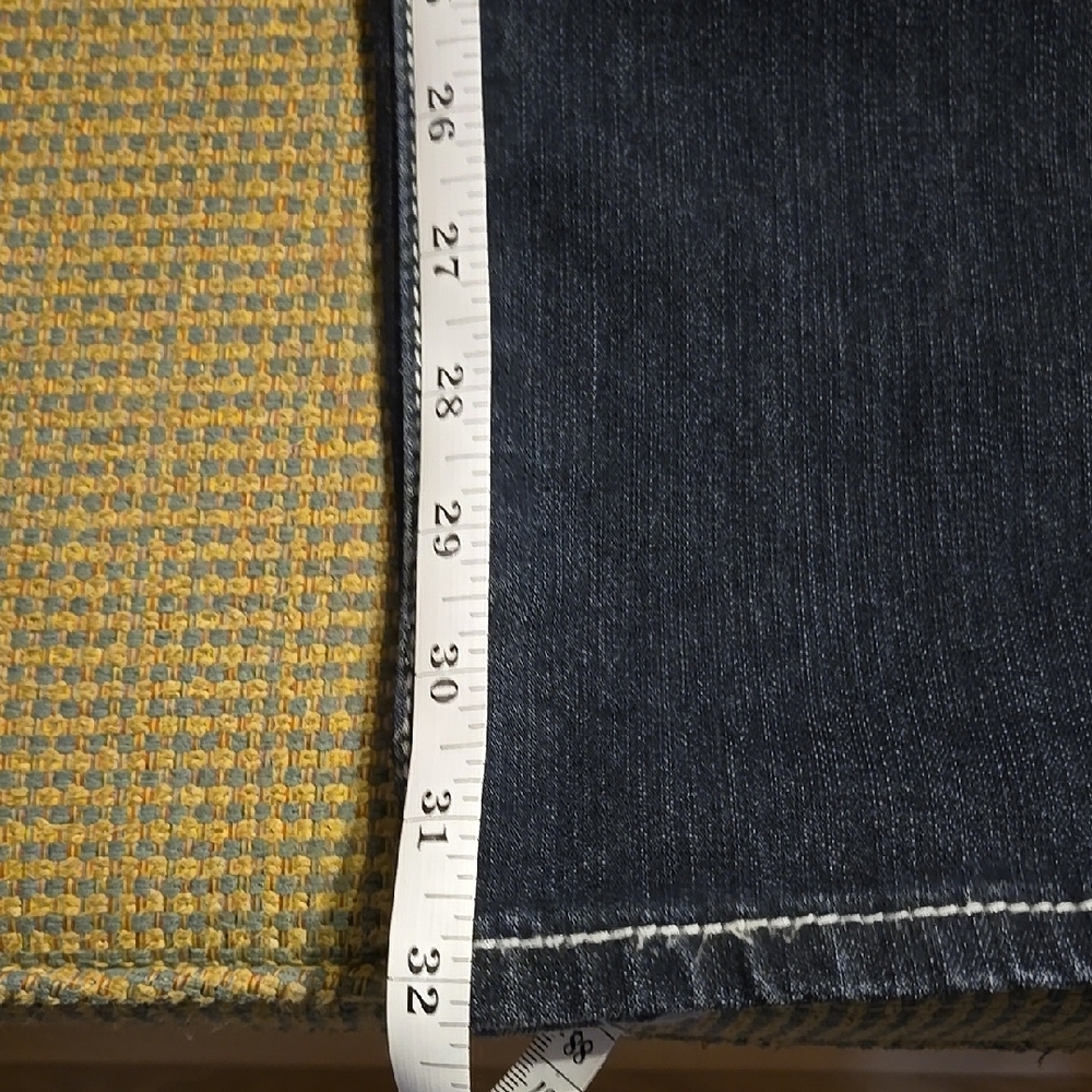 Earl Jeans Boot Cut Denim Jeans with Intricate Stitching and Back Pocket Detail. - Picture 8 of 8